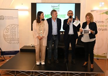 Premiazione 𝑬𝒄𝒐𝒎𝒐𝒐𝒅: 𝒑𝒆𝒓 𝒖𝒏𝒂 𝒔𝒆𝒄𝒐𝒏𝒅𝒂 𝒗𝒊𝒕𝒂 𝒅𝒊 𝒒𝒖𝒂𝒍𝒊𝒕𝒂̀